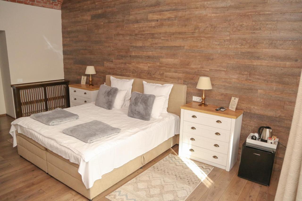 Imperial Rooms - Ultracentral - Jacuzzi Cu Hidromasaj Oradea Eksteriør billede